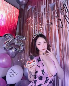 น้องซายา เปิดวาร์ปสาวสวย