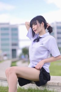 LINE_ALBUM_29366 _2_230329_46 สาวสวยน่าใส