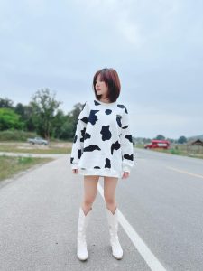 LINE_ALBUM_29366 _2_230329_51