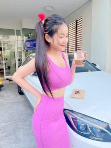 LINE_ALBUM_29366_230329_16