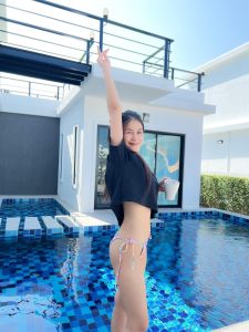 LINE_ALBUM_29366_230329_47
