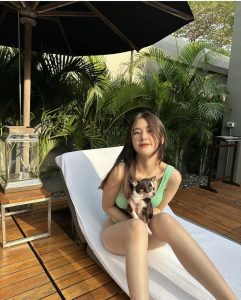 ชุดว่ายน้ำ