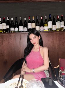 นางแบบพริตตี้