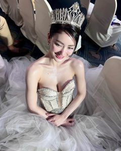 LINE_ALBUM_6466 _2_230406_35