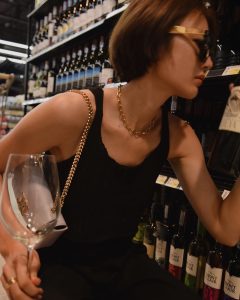 นักแสดงสาว