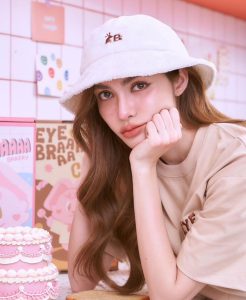 LINE_ALBUM_ชาล็อต_230523_36