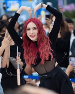 LINE_ALBUM_ชาล็อต_230523_48