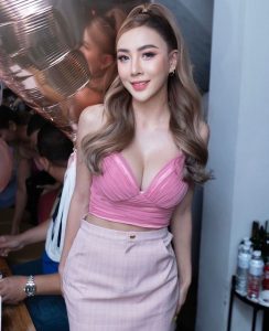 อูมปันสุข สาวสวยแซ่บ