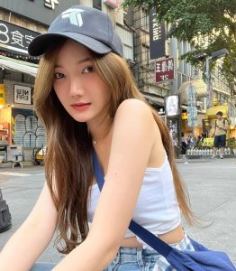 ครีมไลค์ สาวฮอต